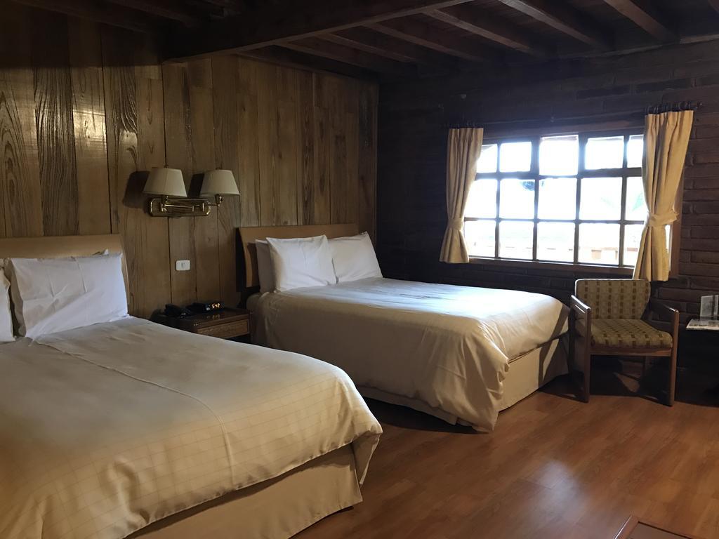 Puertolago Country Inn & Resort Отавало Экстерьер фото